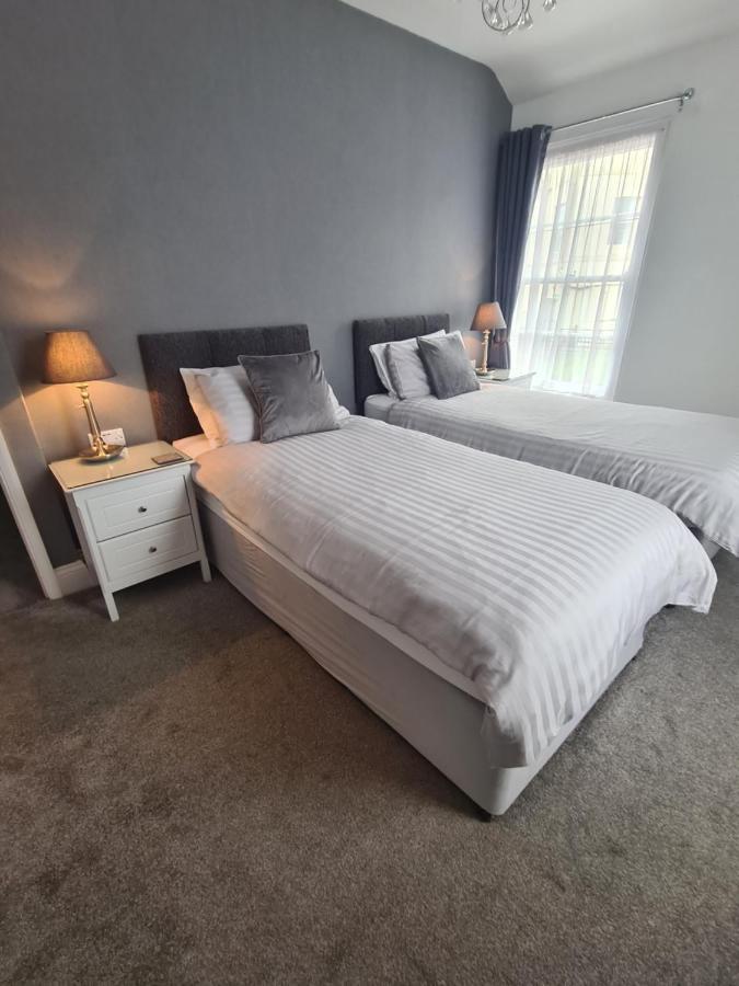 Meadowside Holiday Apartments Torquay Exteriör bild